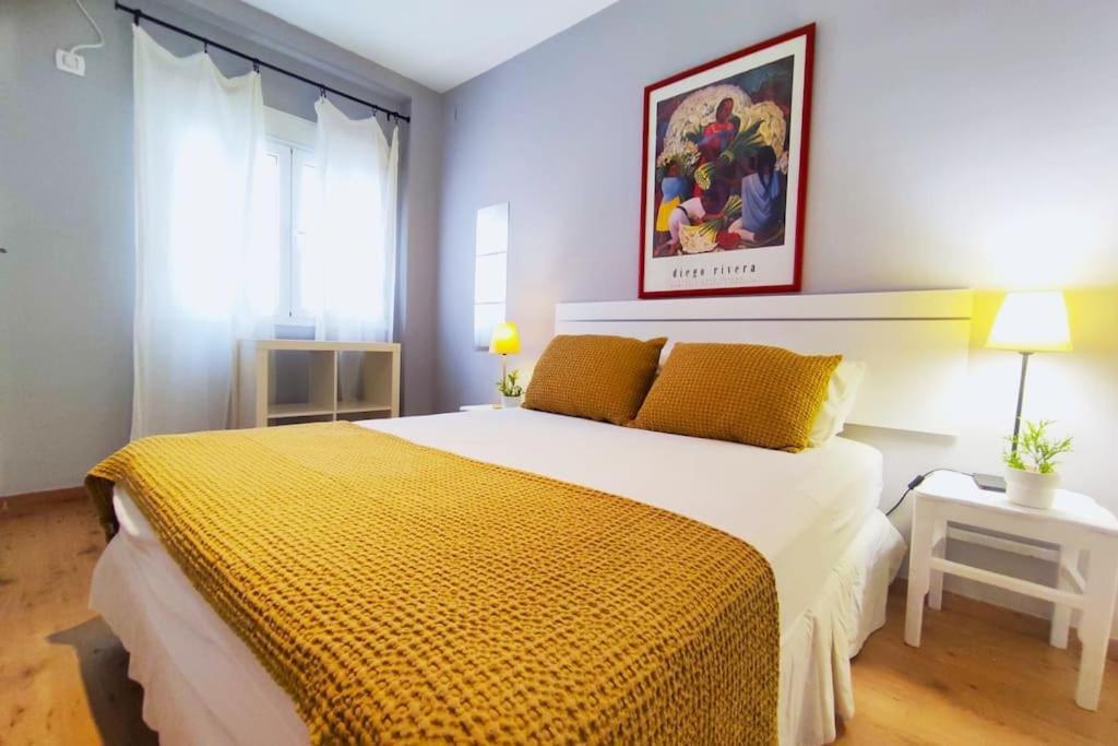 Ferienwohnung Plaza Cristo De Burgos Sevilla Exterior foto
